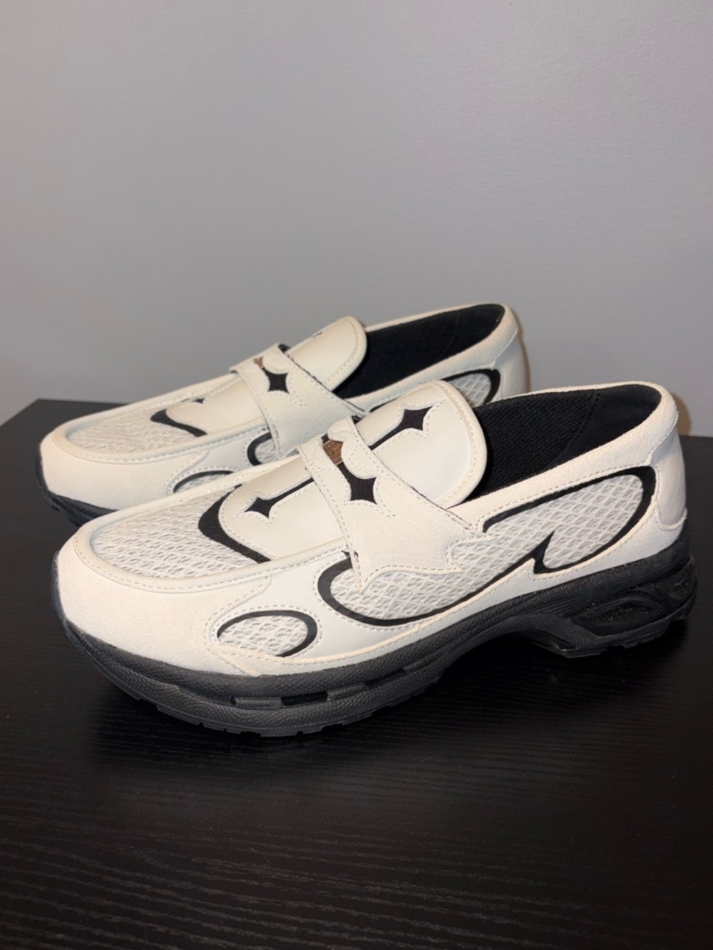 Bravest Studios White Runner Loafer - Excellent Condition - Picture 8 of 14